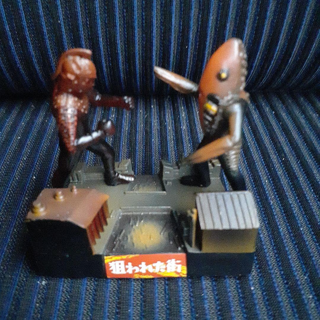 ウルトラ怪獣名鑑 シークレット ウルトラセブンVSメトロン星人