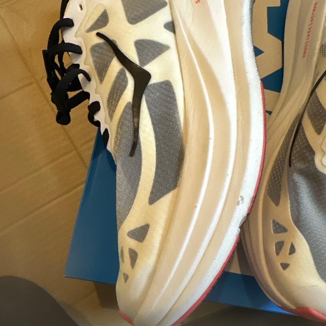 スパイク・シューズ HOKA ROCKET X2 27.5cm