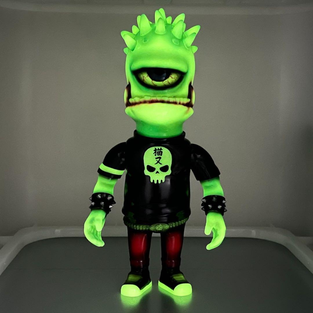 ネコマタワークス バジル 蓄光 墓場の画廊 ソフビ - メルカリ