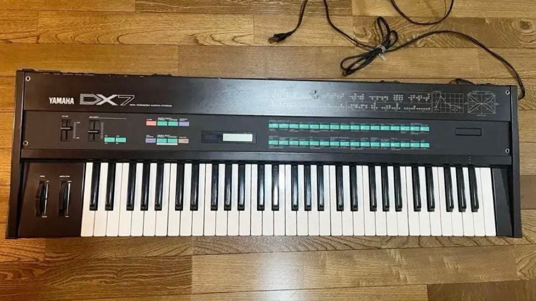【ジャンク品】Yamaha DX7 シンセサイザー 中古・ジャンク】YAMAHA DX7 シンセサイザー ヤマハ 61鍵 - 神奈川県の