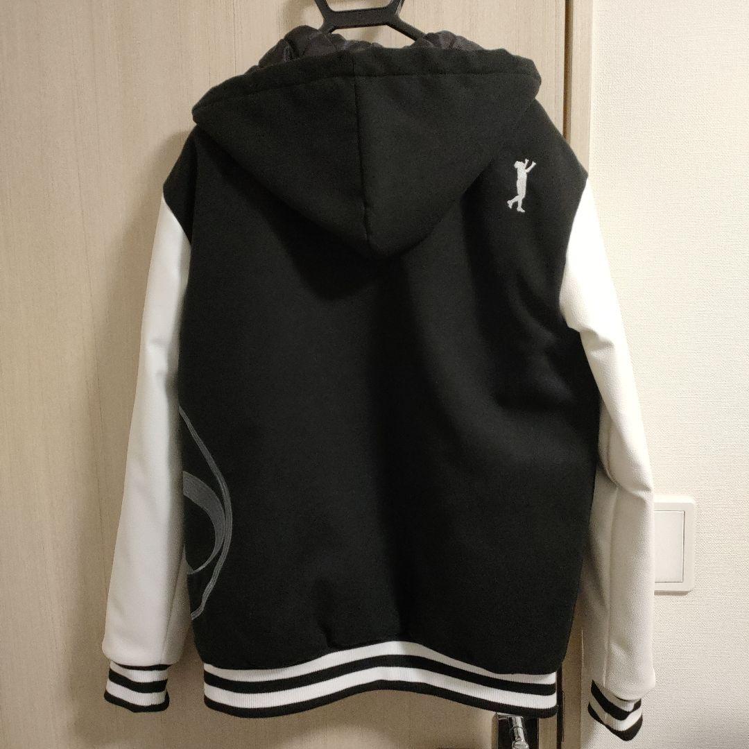 興梠慎三　フード付きスタジャン ブラック/ホワイト