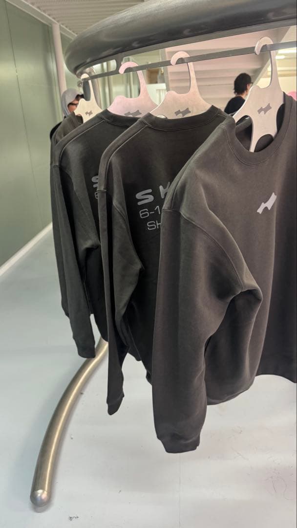 SKYLRK Justin Bieber POPUP スカイラーク トレーナー - メルカリ