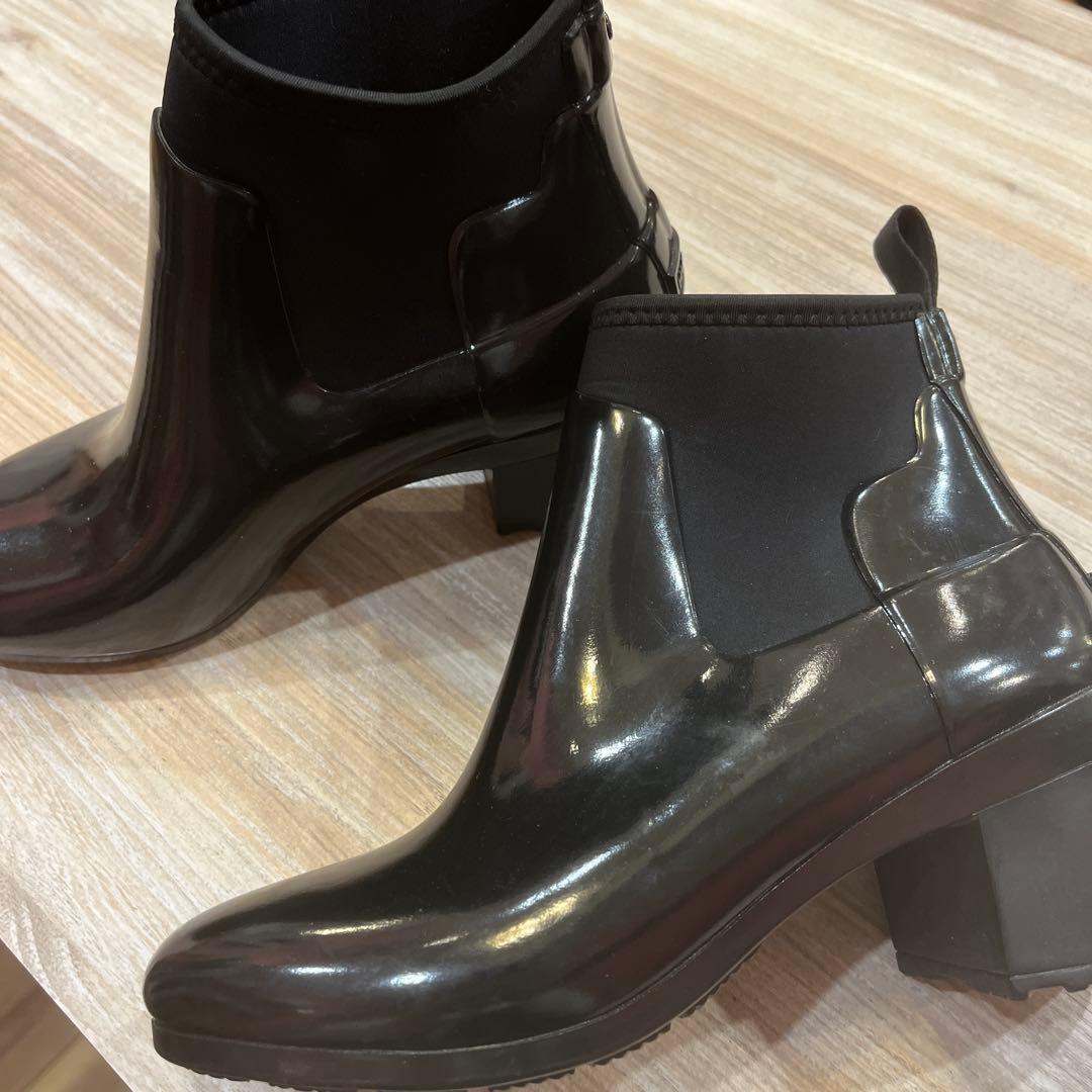 1度着HUNTERハンターリファインド ミッド ヒール グロス レインブーツ38 ハンター HUNTER 【レディース】リファインドミッドヒールグロス （BLK