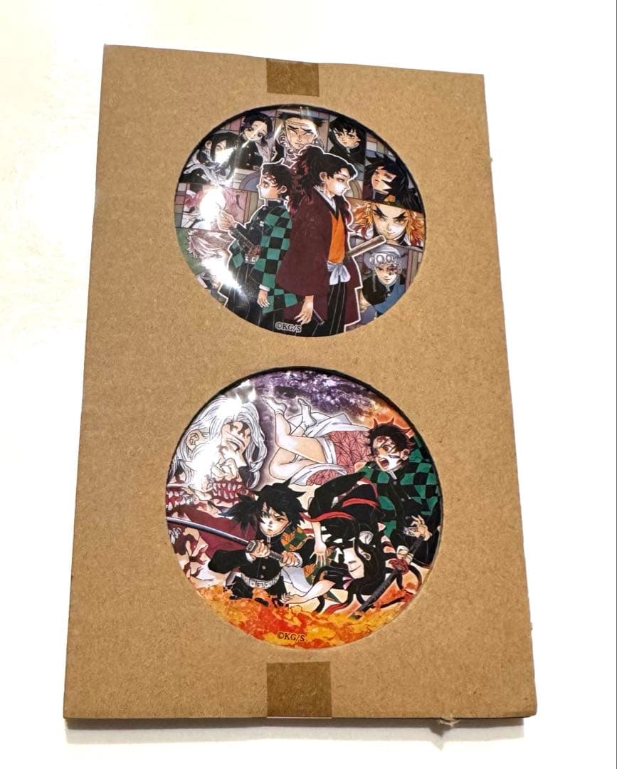 鬼滅の刃 缶バッジ8個セット＋劇場版【零】煉獄零巻付き - メルカリ
