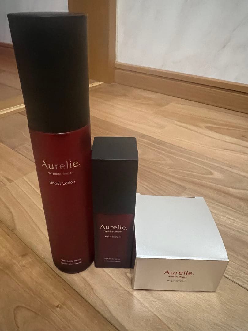 Aurelie しわ改善 化粧水 美容液 ナイトクリーム おまけ付 - メルカリ