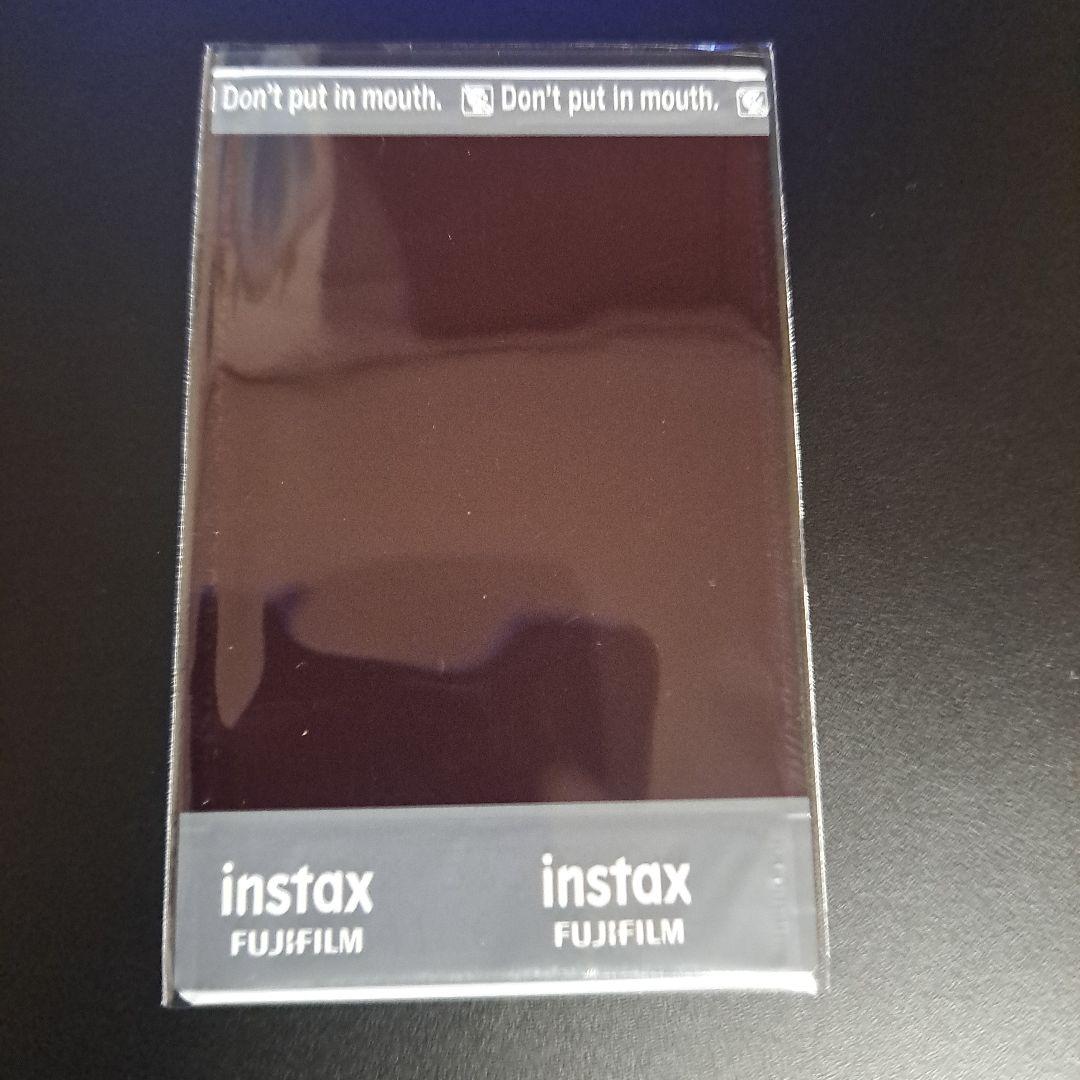 せじゅです。ラッフルくじ 夏川メガン 直筆サイン入り - メルカリ