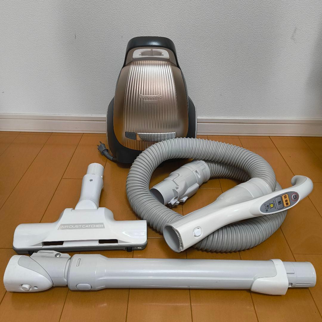 パナソニック 紙パック式 電気掃除機　MC-PK21A-P　2020年製 Amazon | パナソニック 紙パック式掃除機 エアロノズル 軽量 本体2.7kg