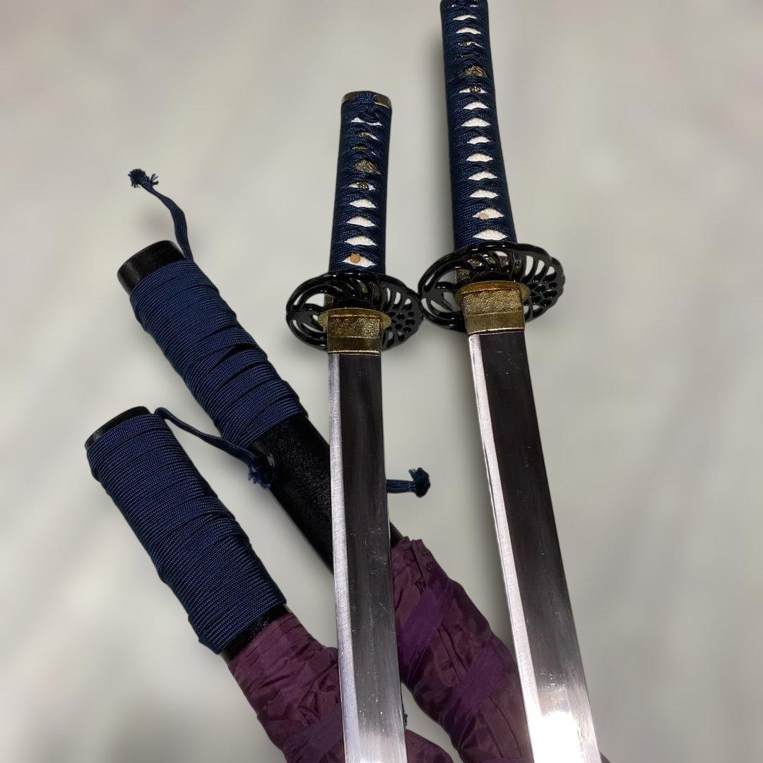 高級模造刀大小２本(刀袋付) 青柄 鶴羽透し丸鍔 黒梨地鞘