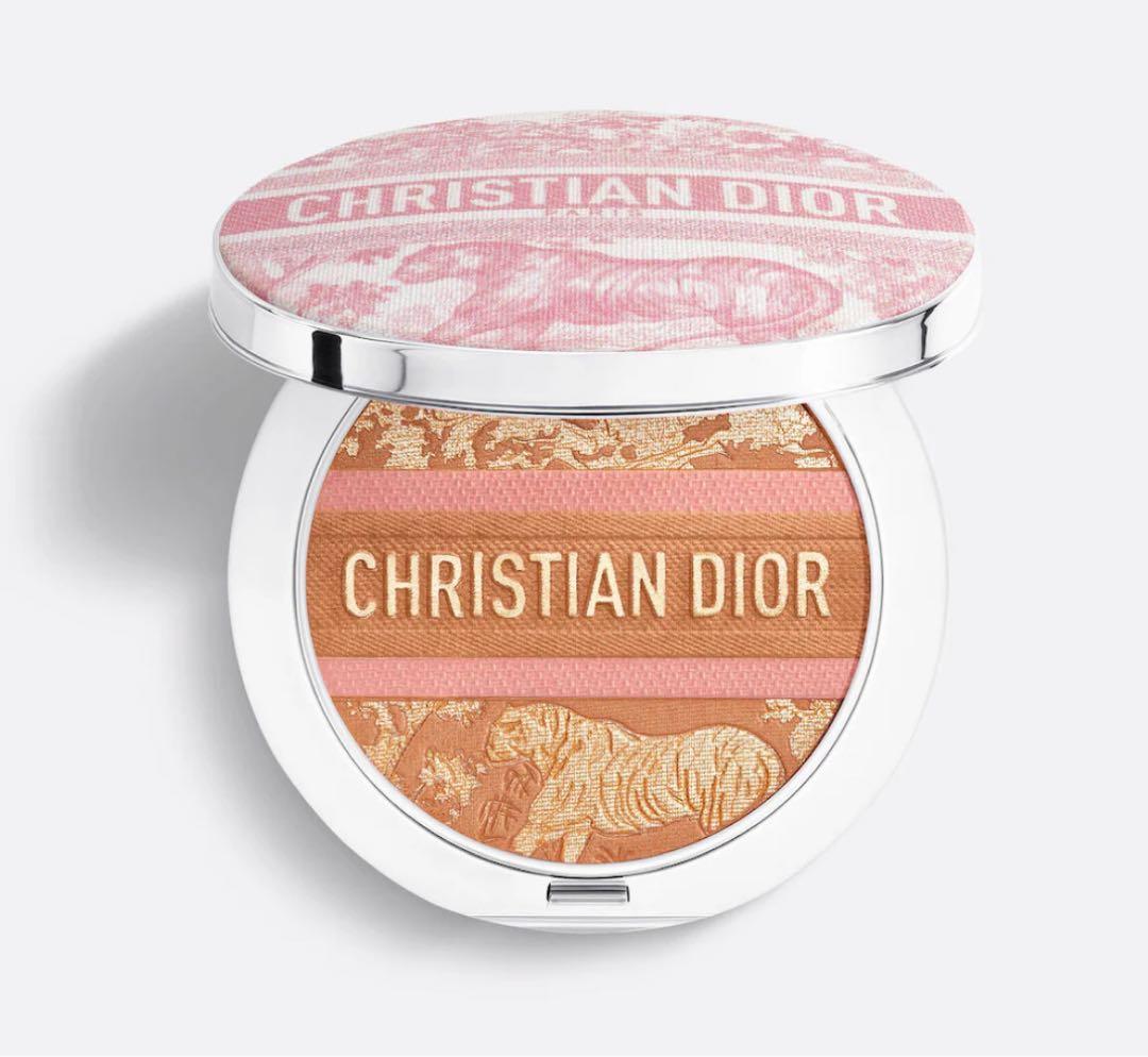 ディオール フォーエヴァーヌードブロンズグロウ032 オンライン限定 Dior Limited-Edition Dior Forever Nude Bronze Glow Bronzer | DIOR TH