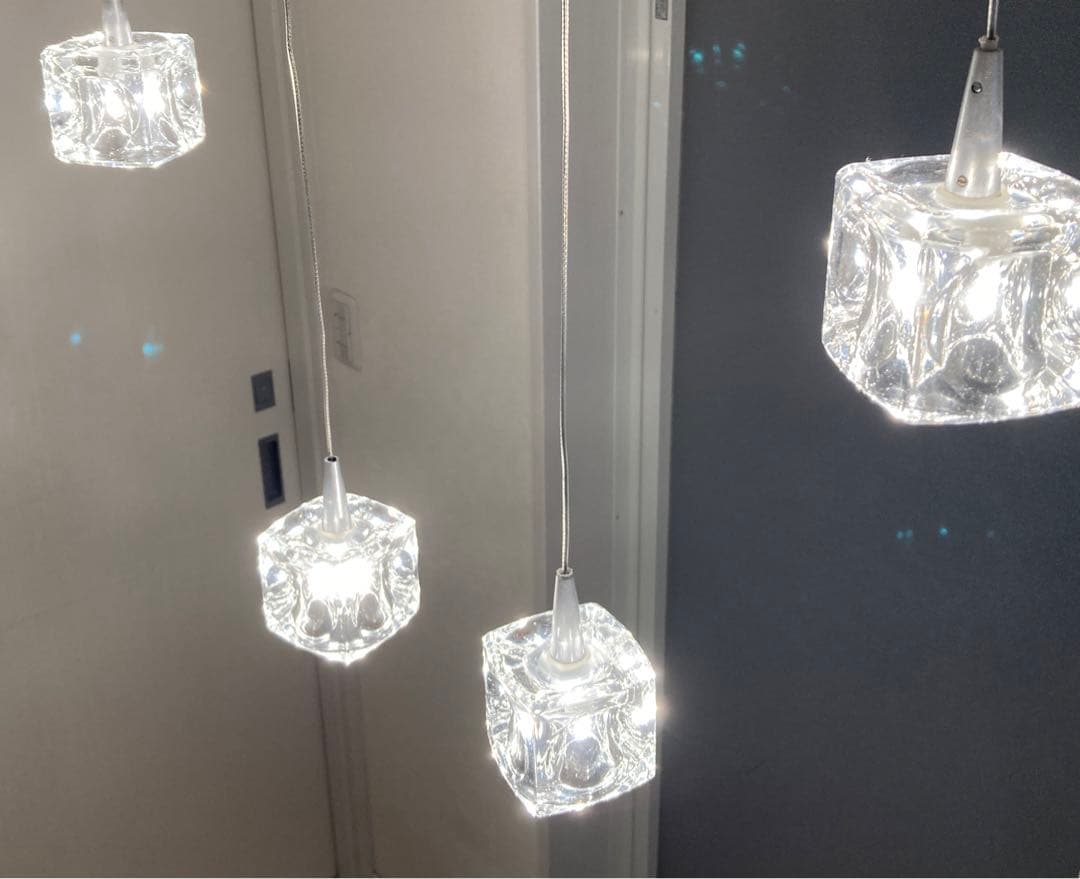 キシマ ガラスキューブ ペンダントライト 4灯 ダイニング 照明 ライト