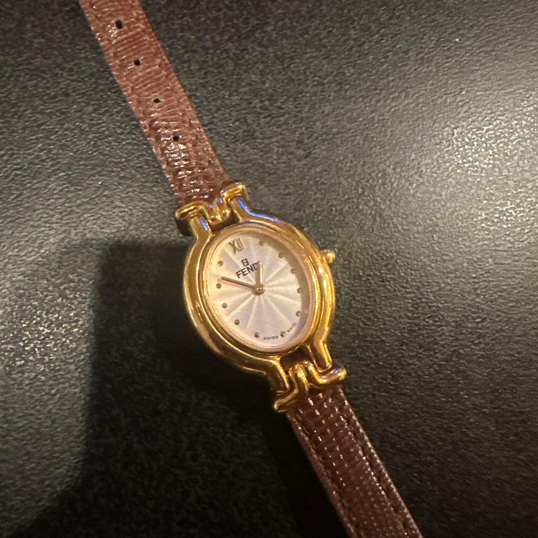 FENDI】640L カメレオン クオーツ 腕時計 茶ベルト 電池切れ - メルカリ