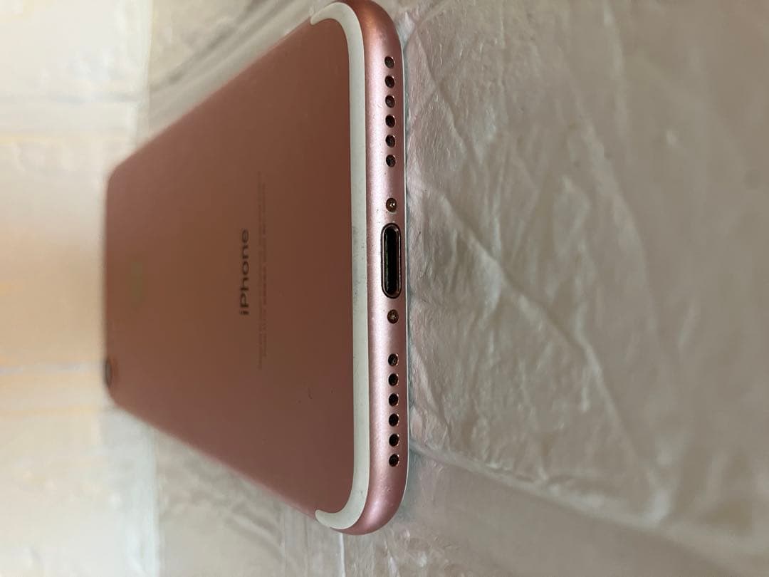 iPhone 7 ローズゴールド本体 128G - メルカリ