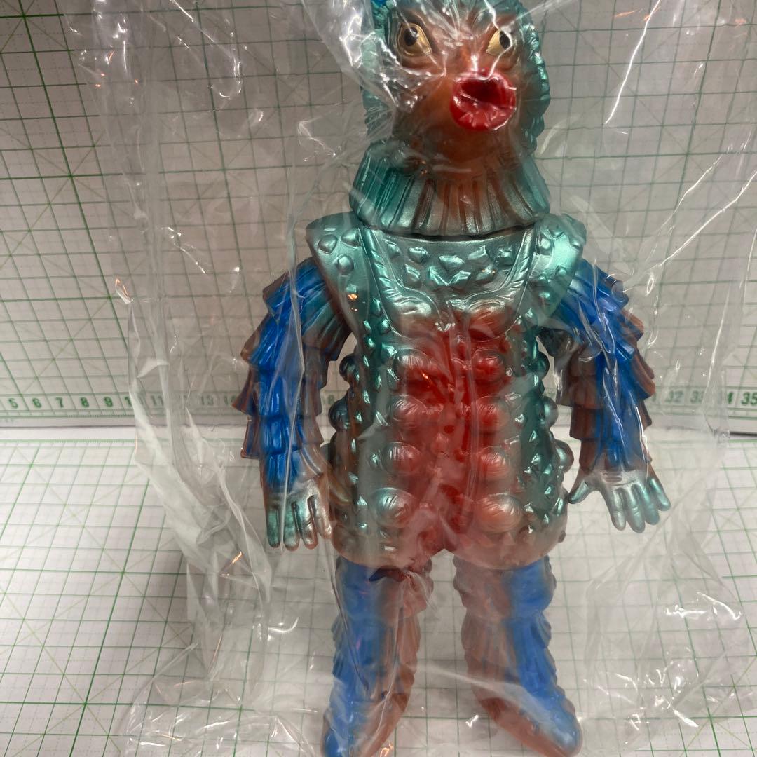 2000年にブルマークソフビ復刻版のまぼろしのソフビ怪獣3大珍品