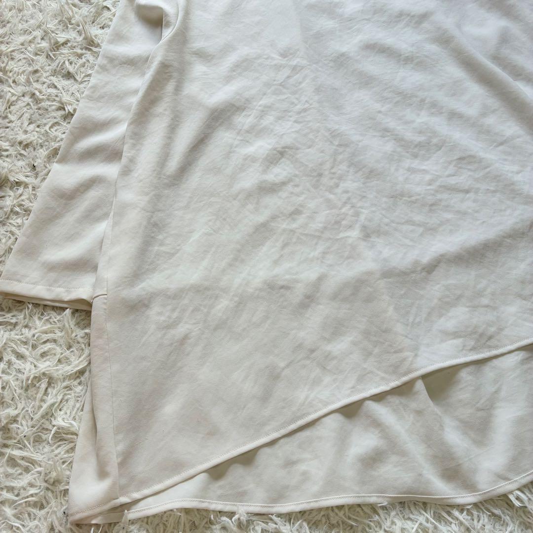 最終価格　BEARDSLEY 《LIVETART》後ろドレープ Tブラウス