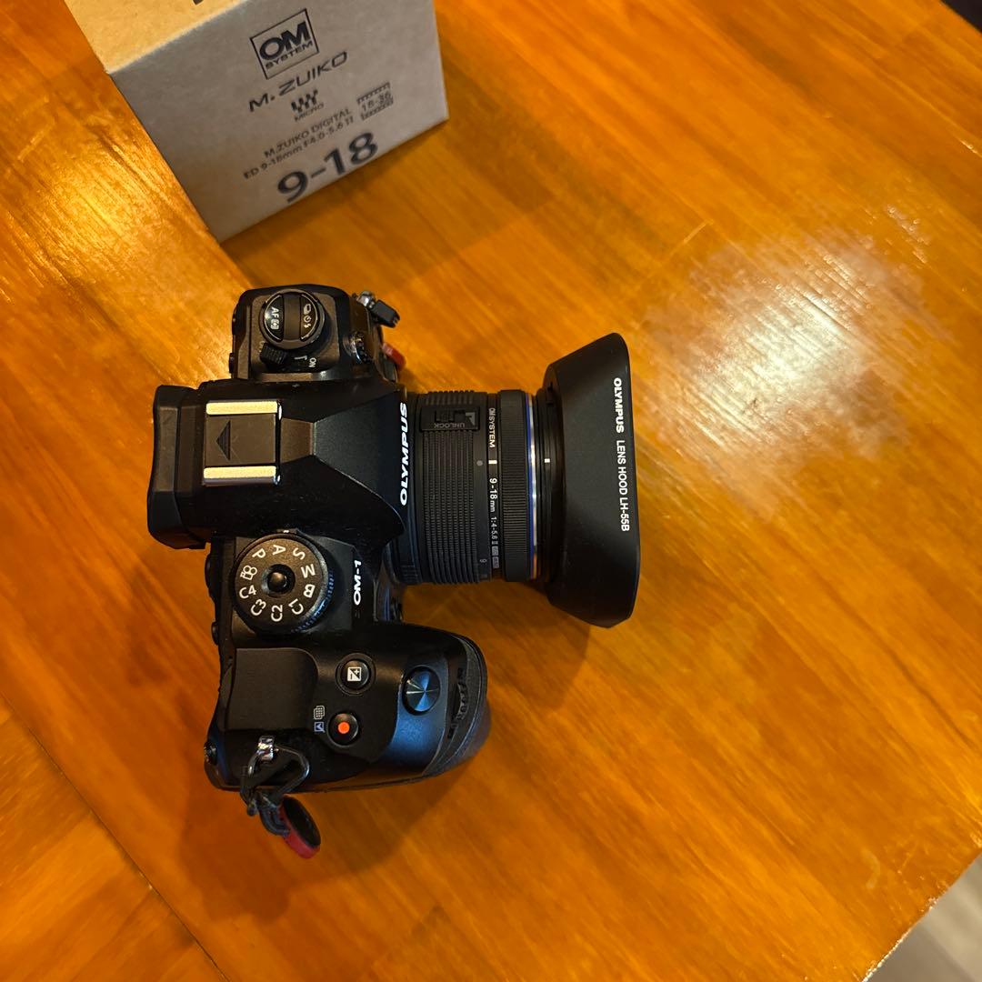 OLYMPUS M.ZUIKO 9-18mm F4.0-5.6 II角形フード付