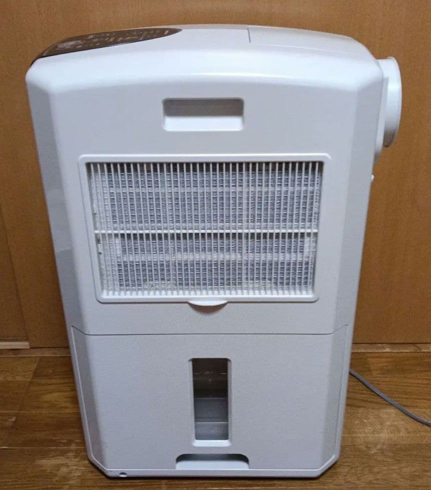 CORONA 冷風・衣類乾燥除湿機 【スポットクーラー】2021年製。