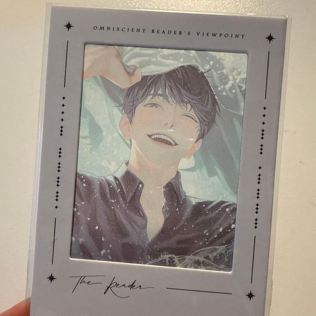 全知的な読者の視点から キムドクシャ 台湾 透明 ポラロイド - メルカリ