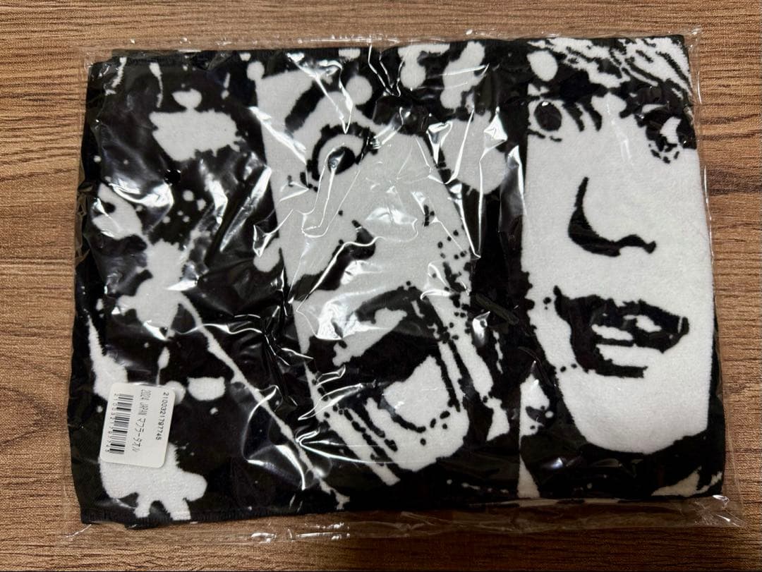 新品未開封】 ONE OK ROCK ワンオク 2024 マフラータオル - メルカリ