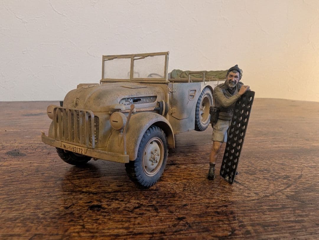 1/35 TAMIYA シュタイヤー1500A/01 タミヤ 1/35 ミリタリーミニチュアシリーズ ドイツ 大型軍用乗用車