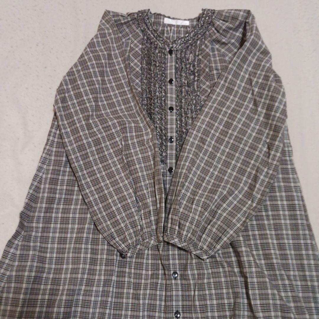 OMMOファー風カーディガン 長袖 グレー・オレンジ・青