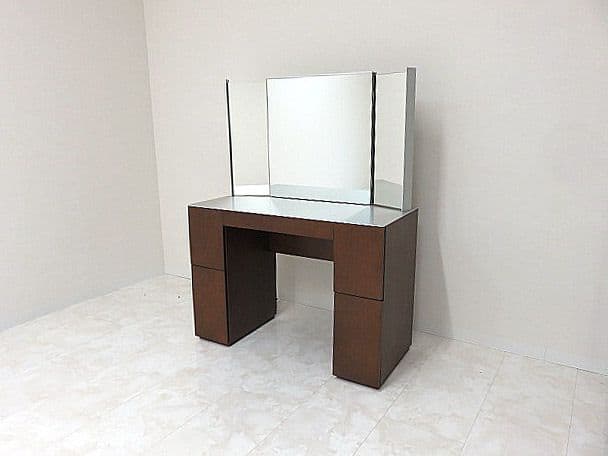 c*o様 カッシーナ「MAKE UP/メイクアップ」ドレッサー 44万円 - メルカリ