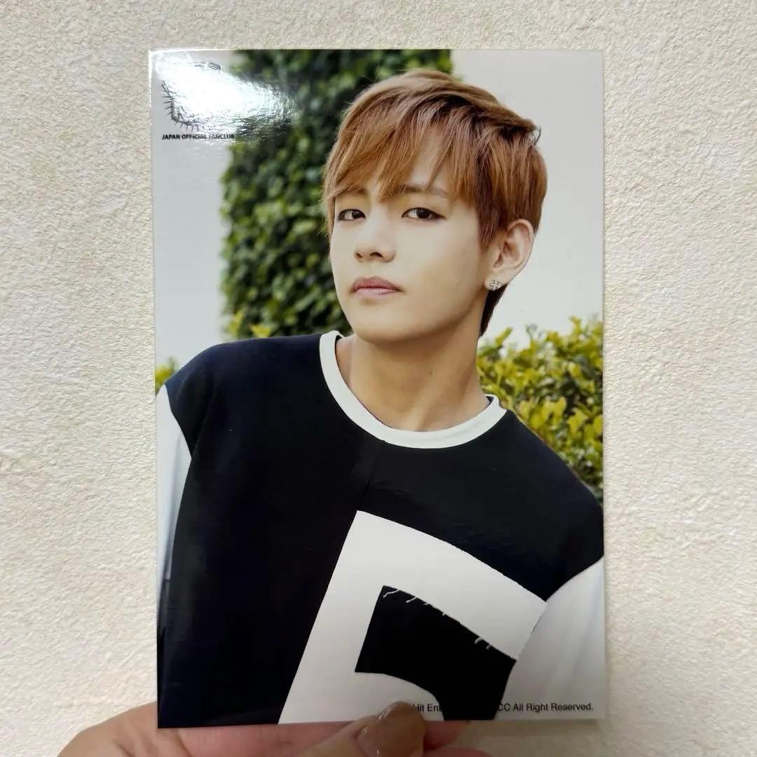 値下げ】BTS JAPAN OFFICIAL FC継続 更新特典フォト V - メルカリ