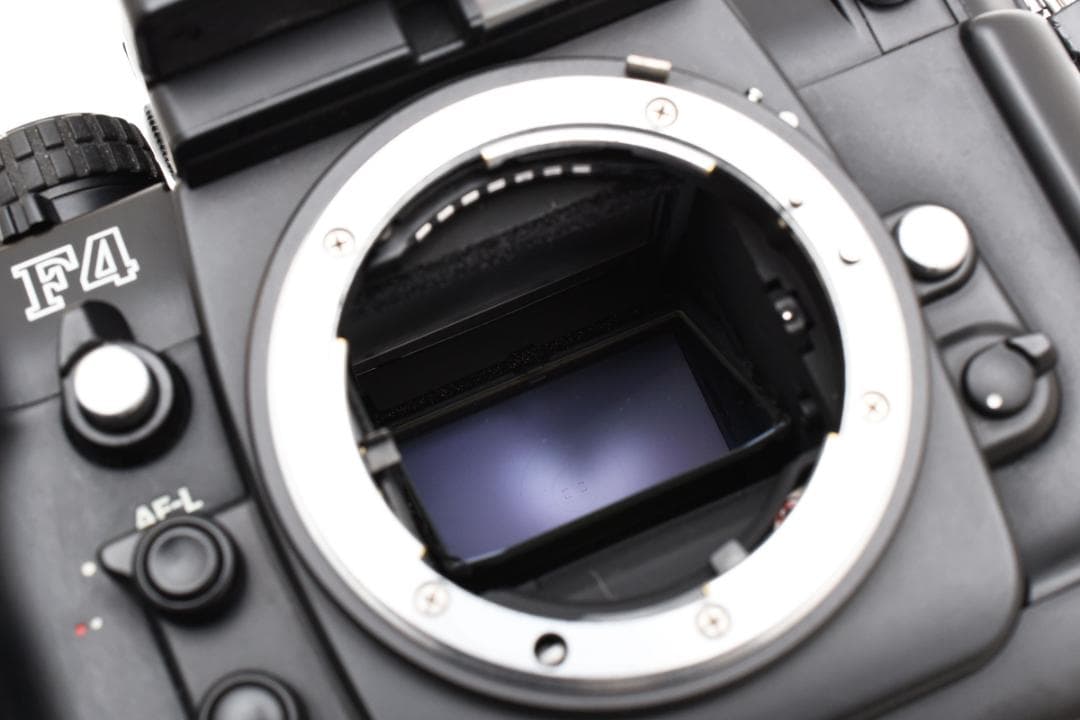 超美品 ニコン F4 MF-22 箱 説明書付 液晶漏れなし フィルム B536