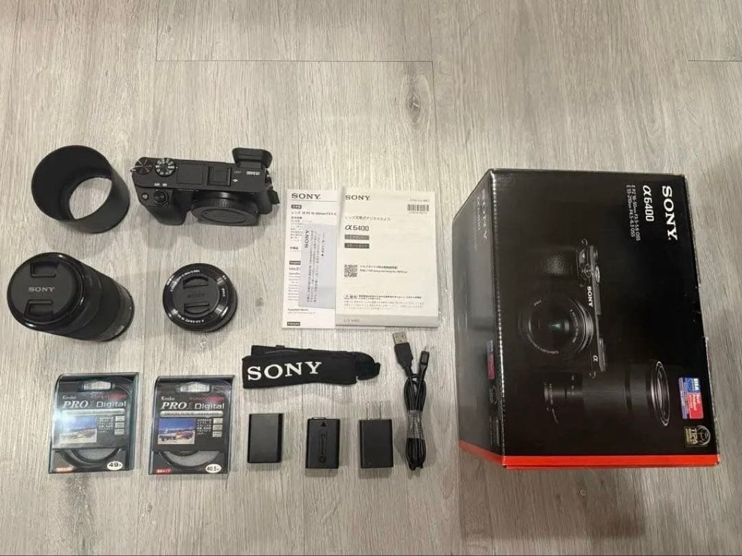 SONY ソニー α6400 ダブルズームレンズキット【ショット数957】美品 新品)SONY (ソニー) α6400 ダブルズームレンズキット ILCE-6400X