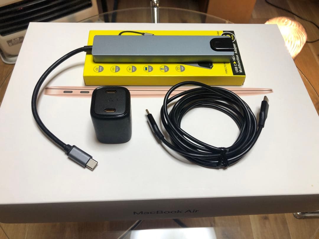 MacBook Air 13 2019 ゴールド 8gb 256gb 充放電少 - メルカリ