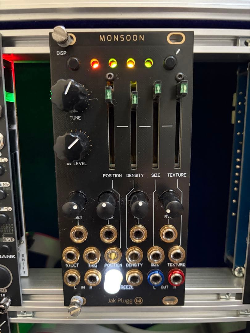 Monsson (Clouds クローン)モジュラーシンセ モジュラーシンセ】monsoonなど、 Mutable InstrumentsのClouds