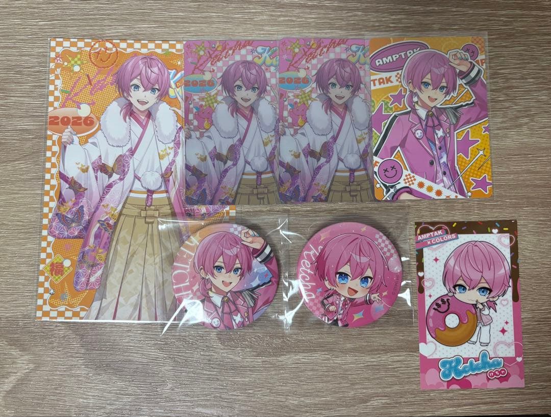 AMPTAK×COLORS ランダムグッズ けちゃ - メルカリ