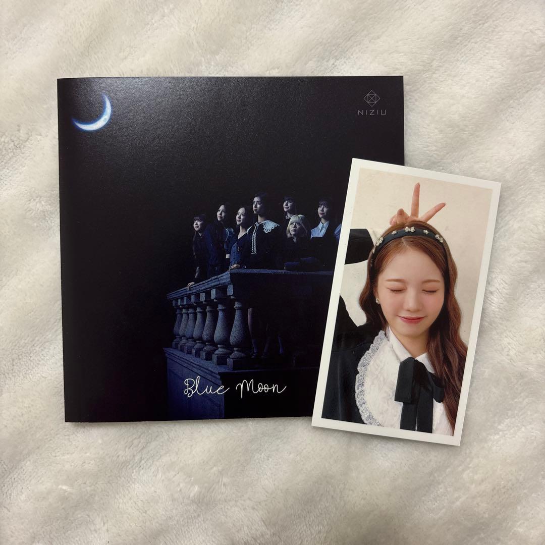 NiziU CD セット 5枚 トレカ付き - メルカリ