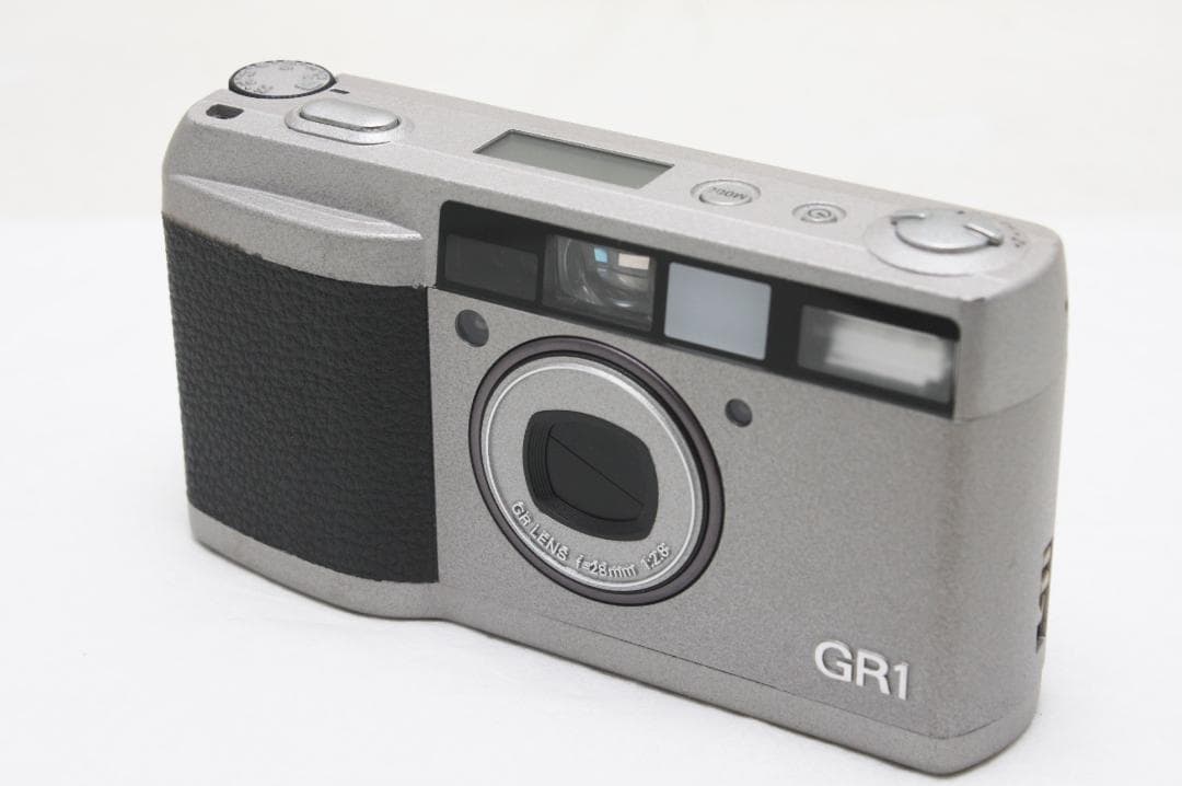 リコー GR1 28mm F2.8 シルバー Camera Geekery: Ricoh GR Lens 28mm f2.8 L39 - Japan Camera Hunter