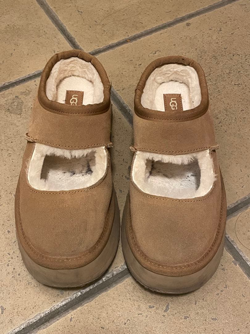 【アオガエル】UGG アグ　ビア　メリージェーン　ライトブラウン系 UGG（アグ） スニーカー スリッポン ビア メアリー ジェーン