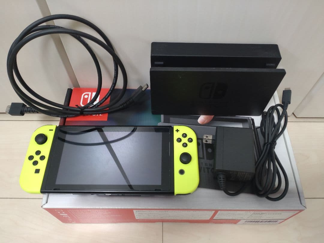 Nintendo Switch 本体 イエロー Joy-Con Amazon.co.jp: 【任天堂純正品】Joy-Con (L)/(R) ネオンイエロー : ゲーム