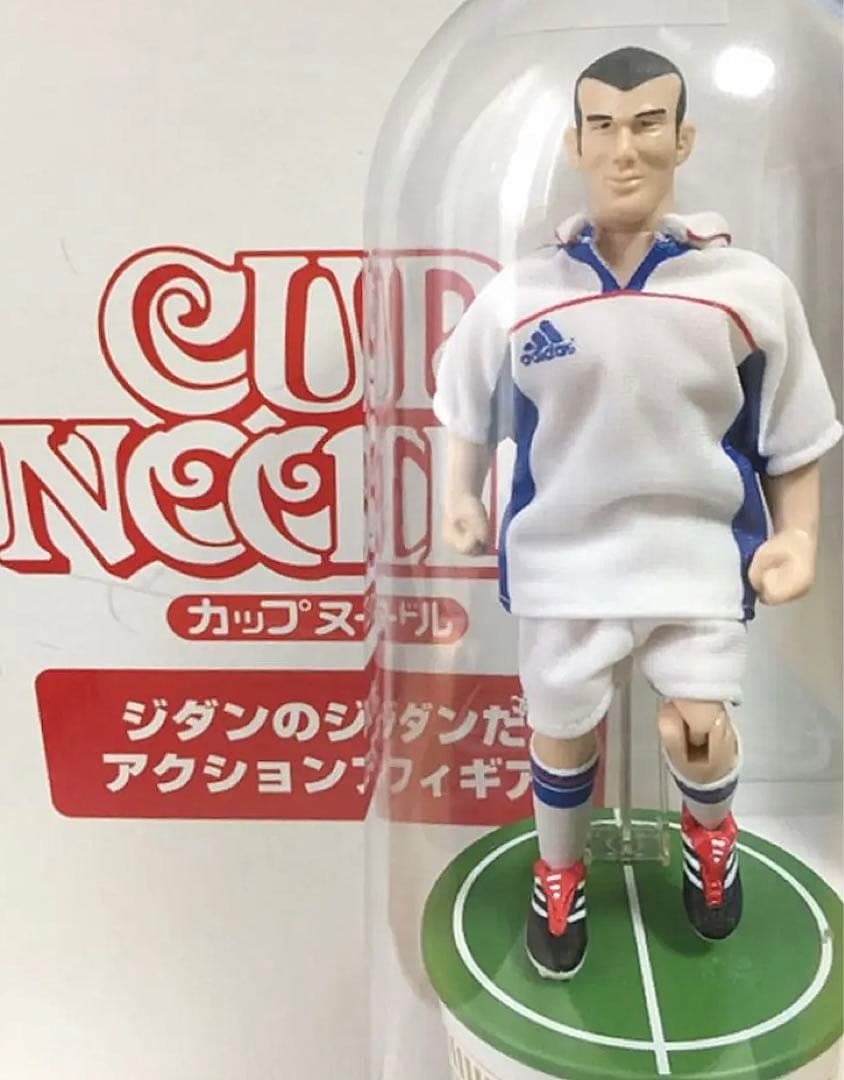 ジダンのジダンだアクションフィギュア サッカー 日清 カップヌードル