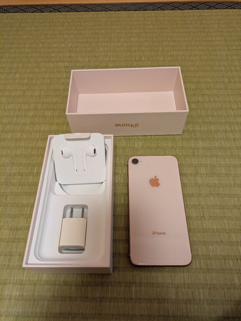 ジャンク品 iPhone8 256GB ピンク - メルカリ