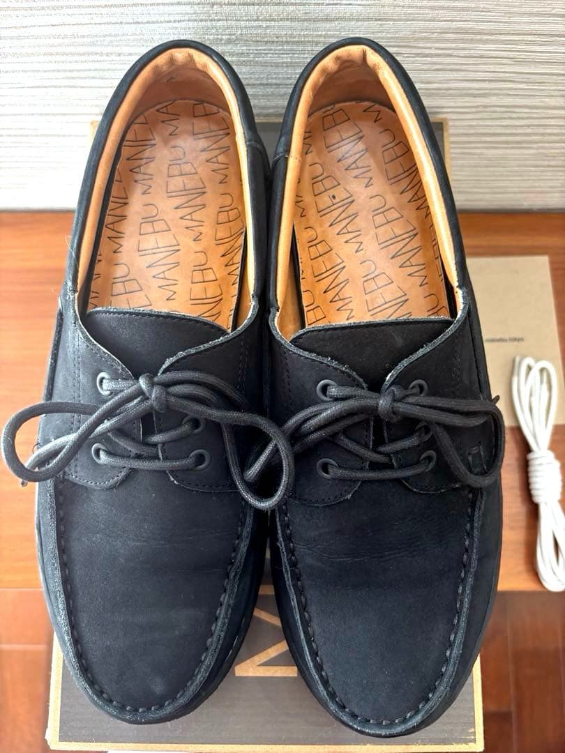 【美品】MANEBU マネブ　黒 レザー モカシンスタイル 27.5㎝ 楽天市場】MANEBU マネブ レザーシューズ HIHIN FACE SKIN ヒヒン