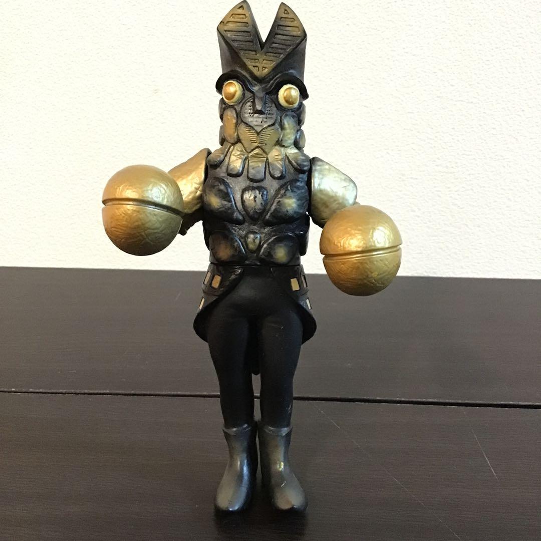 バルタン星人11体セット 分身バージョン パワード・バルタン ジュニア