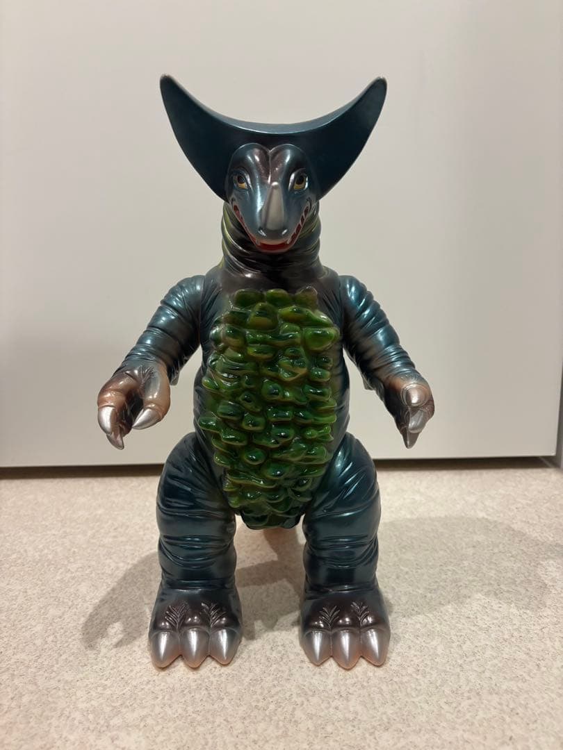 ブルマァク ジャイアントゴモラ KS版（M1号 西村祐次氏 塗装） - メルカリ