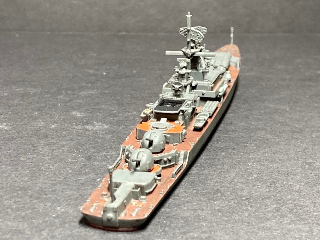 完成品】1/700 ソビエト海軍 クリヴァクⅡ型フリゲート(ピットロード
