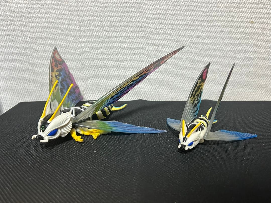 アクアモスラ　モスラ水中モード　ソフビ　2種セット Yahoo!オークション - モスラ2 モスラ 水中モード ソフビキット完成品