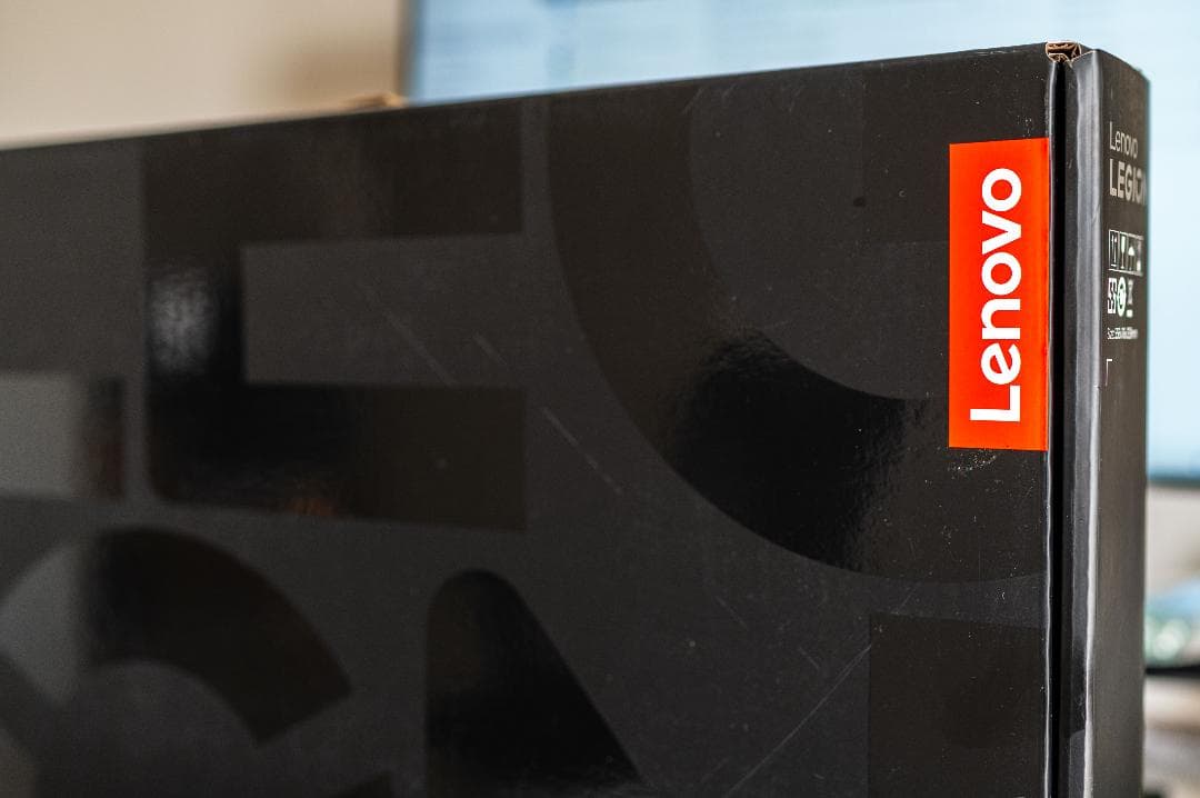 【未開封品】Lenovo Legion 7i Gen 10 グレイシャーホワイト Lenovo Legion 7i Gen 10(16型 Intel) | ゲーマー向け16型ゲーミング