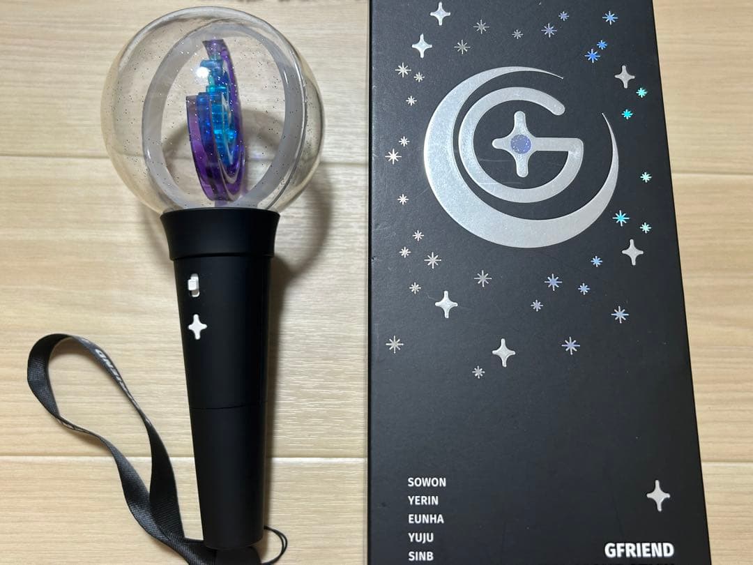 GFRIEND official light stick ヨチン ペンライト | Shop at Mercari