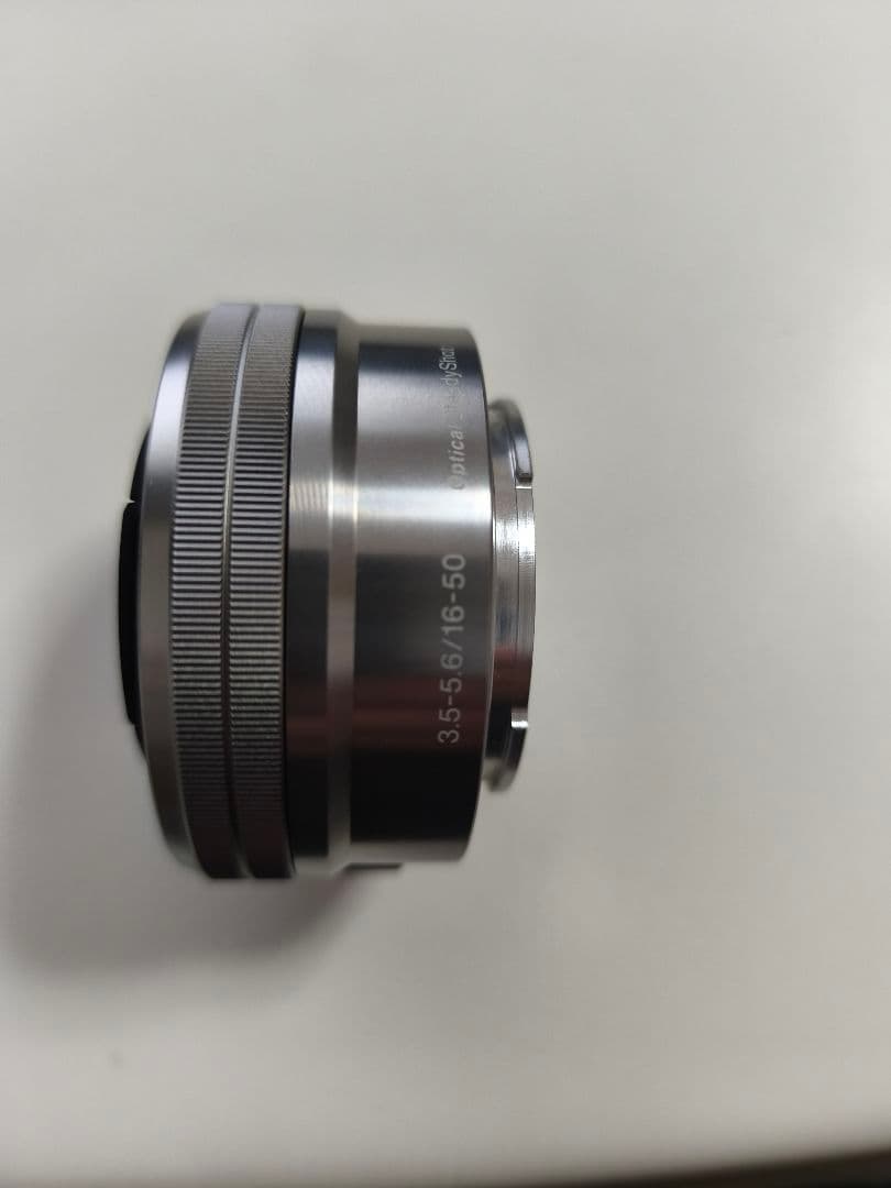 Sony E 16-50mm f/3.5-5.6 OSS ズームレンズ