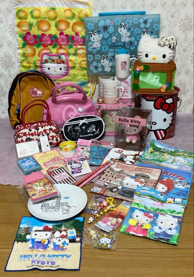 ハローキティ　まとめ売り　ほとんど2000年代 ハローキティ まとめ売り ほとんど2000年代 ハローキティ まとめ売り