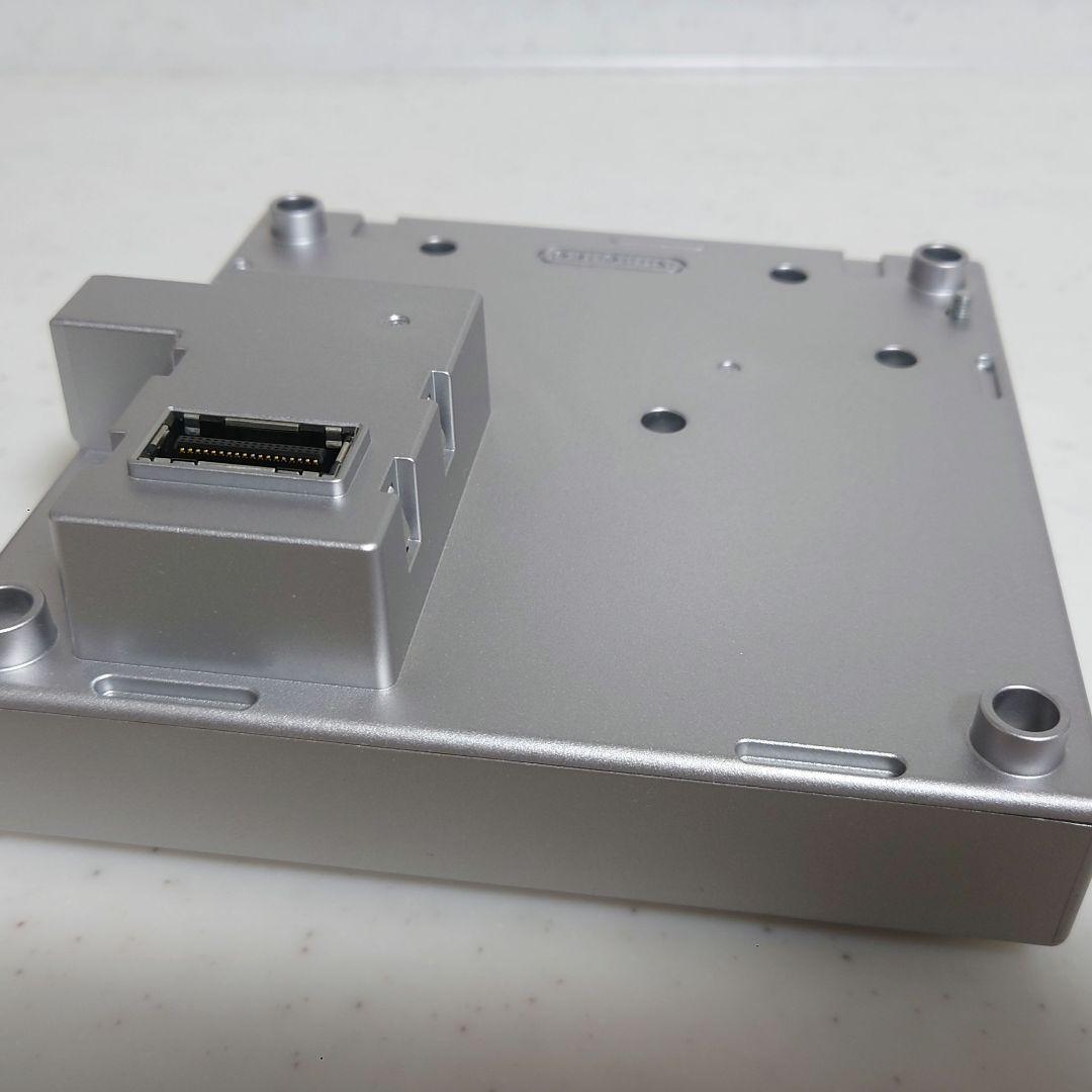 ニンテンドーゲームキューブ ゲームボーイプレイヤー 【シルバー