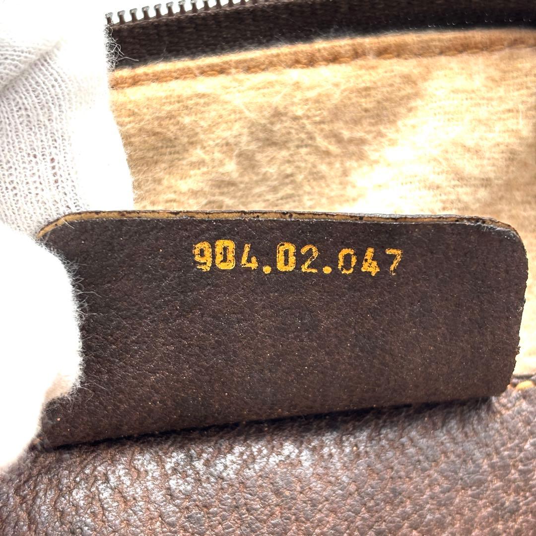 美品・廃盤 グッチ ショルダーバッグ GGスプリーム シェリーライン GG