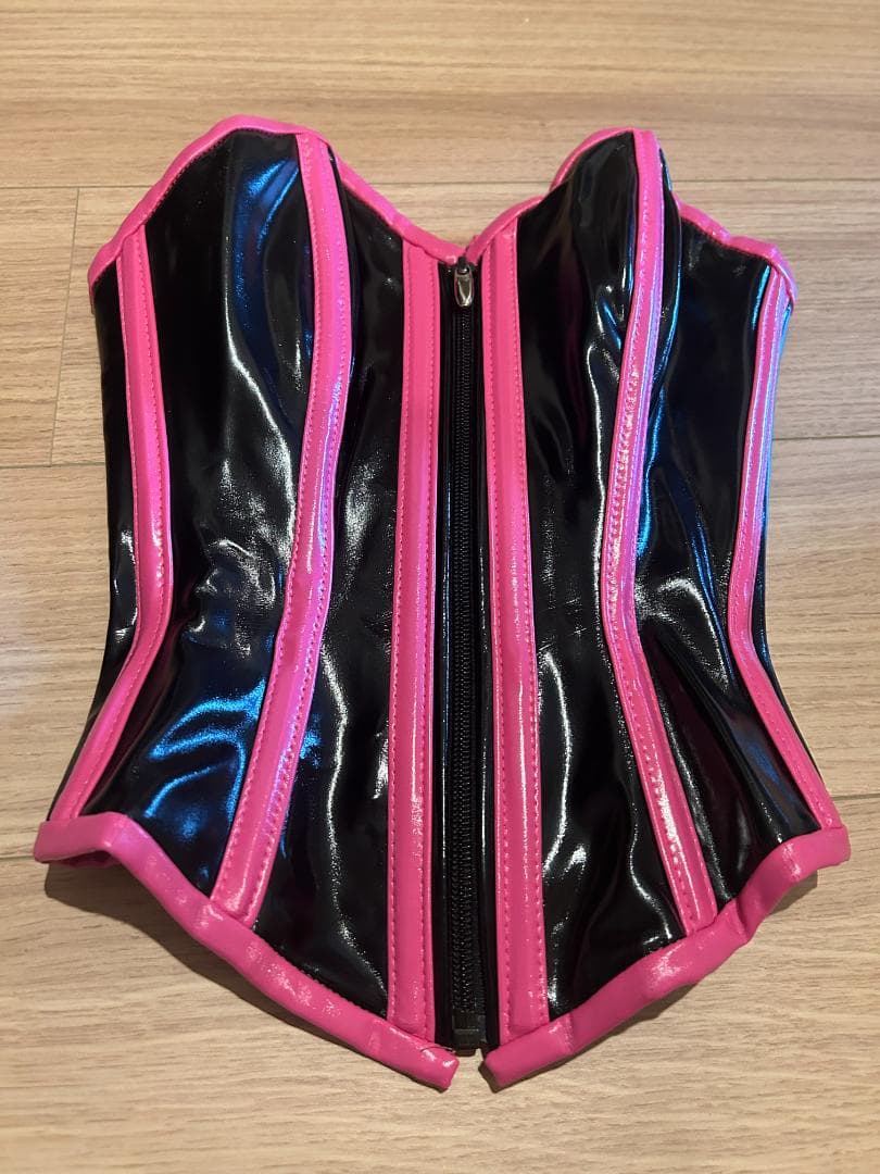 アフィックスパラパラ 黒×ピンク コルセット - メルカリ