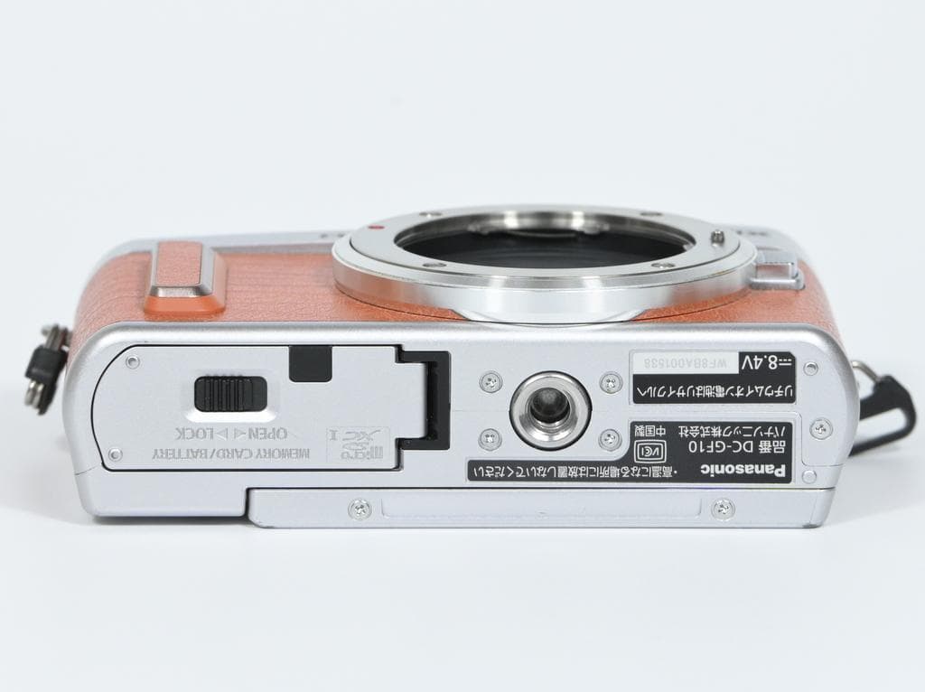 【美品】パナソニック LUMIX DC-GF10 レンズキット《SC数2511》